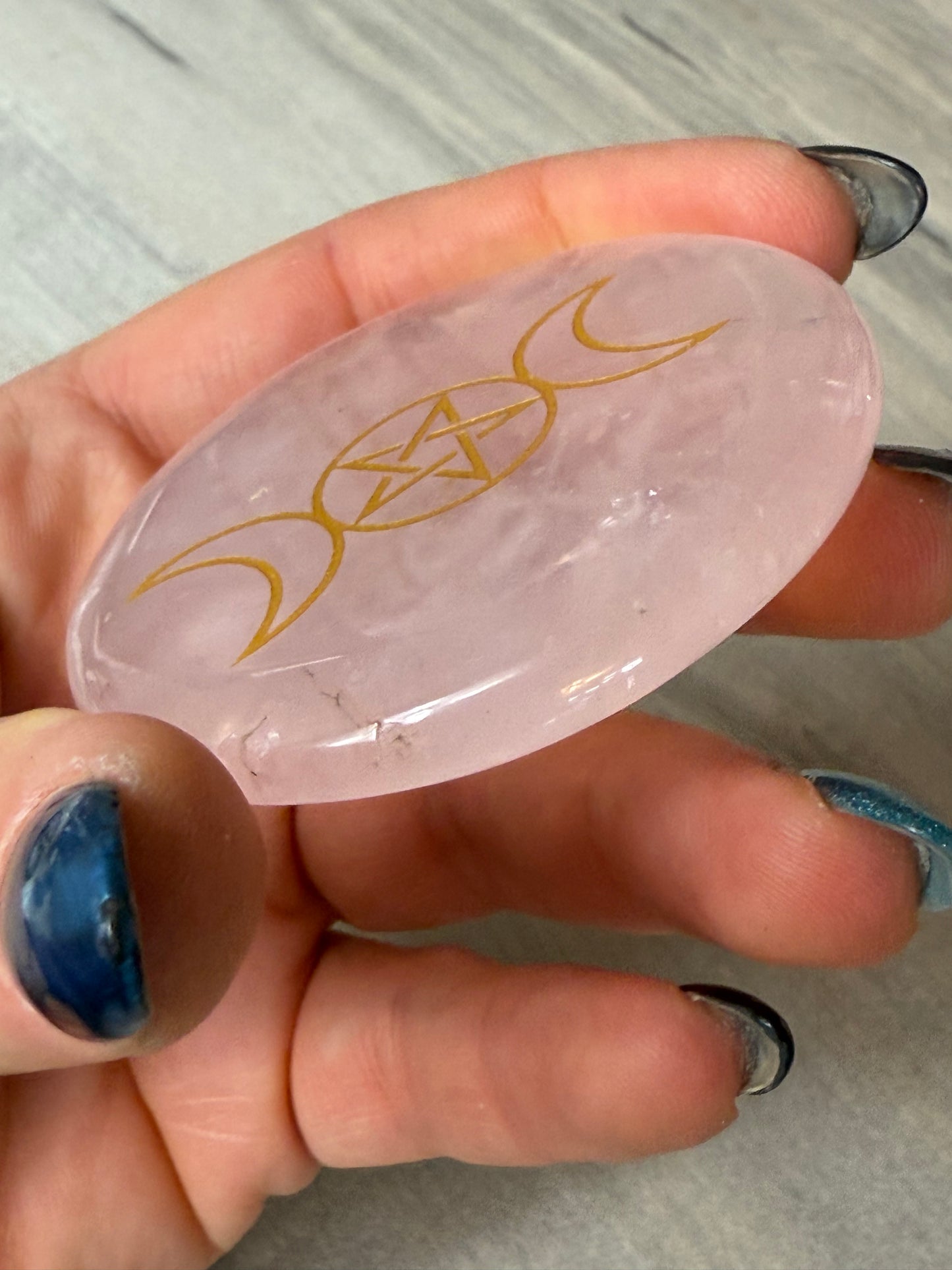 Goddess Rose Disc Palm Stone