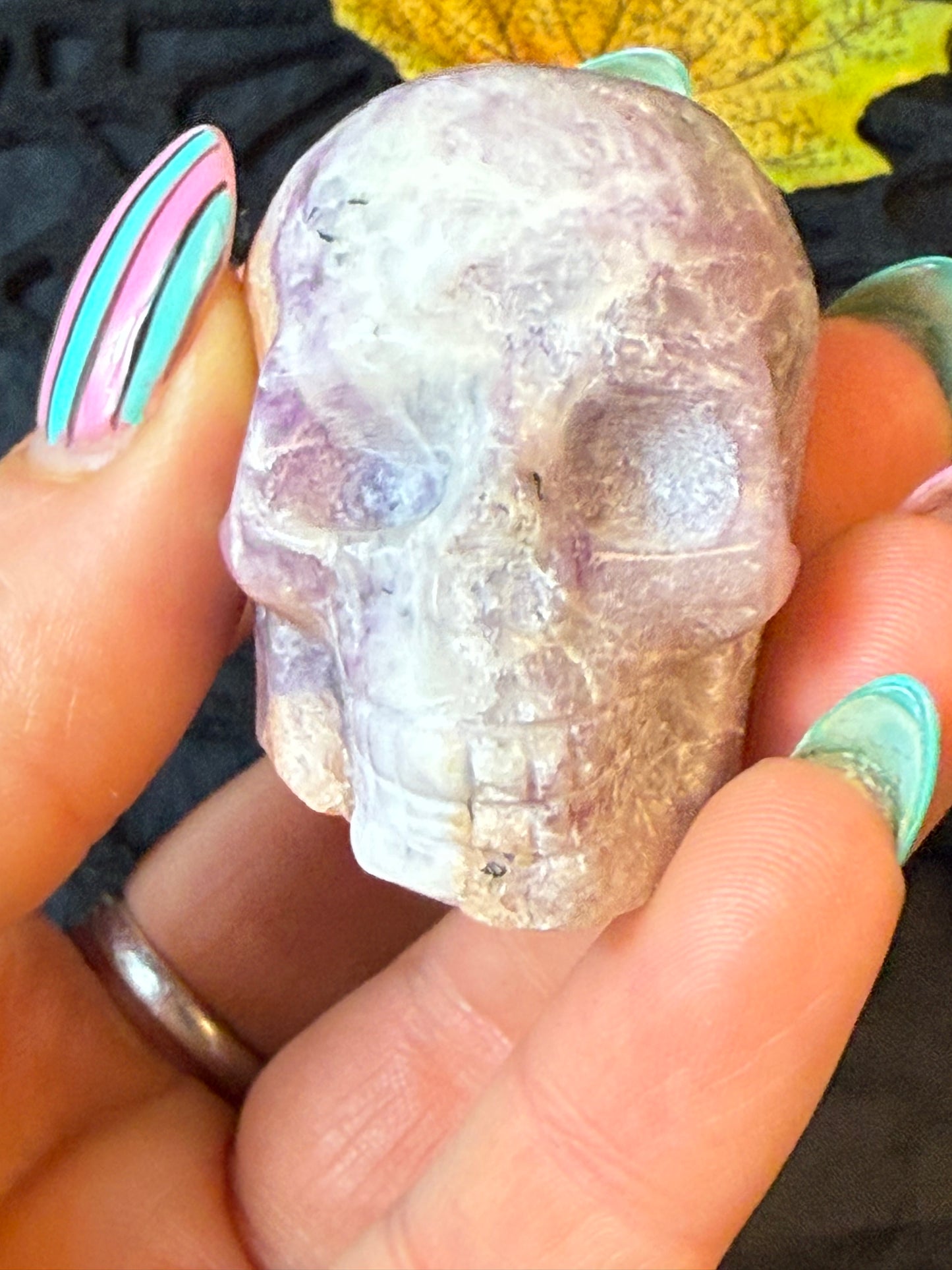Lepidolite with stilbite Skull