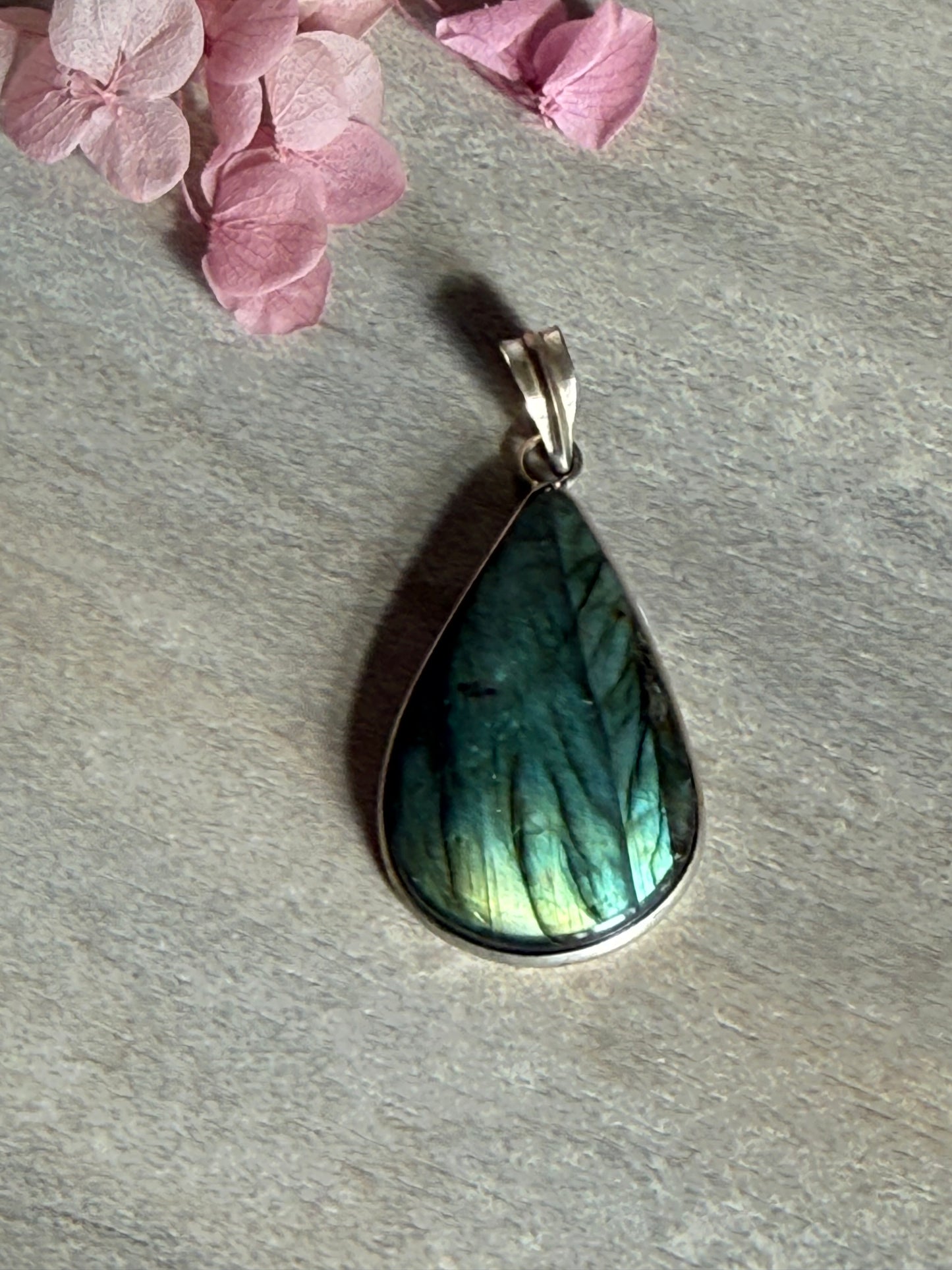 Labradorite Teardrop Pendant - Silver plated