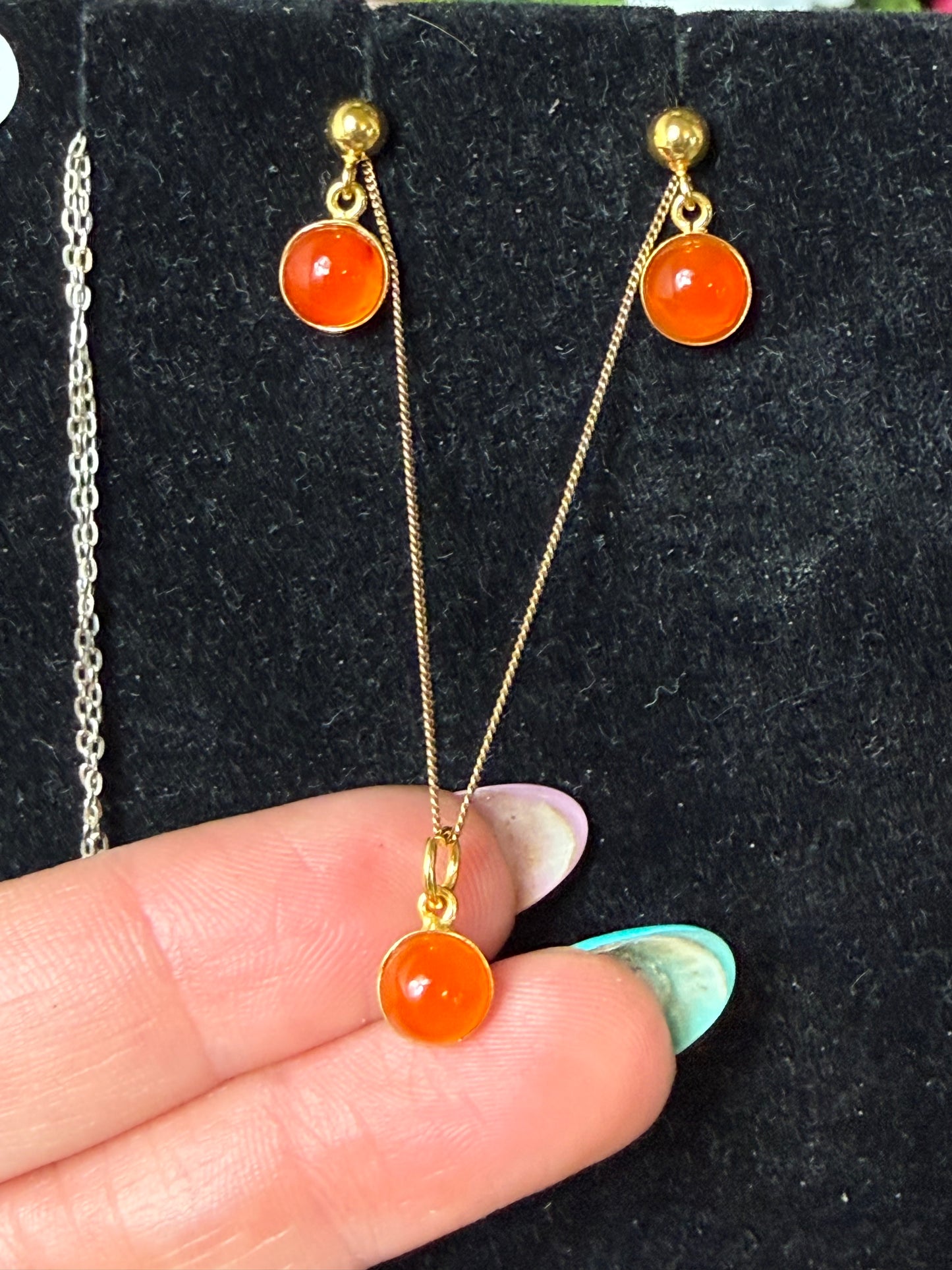 Carnelian Earring & Necklace 18K Gold Set