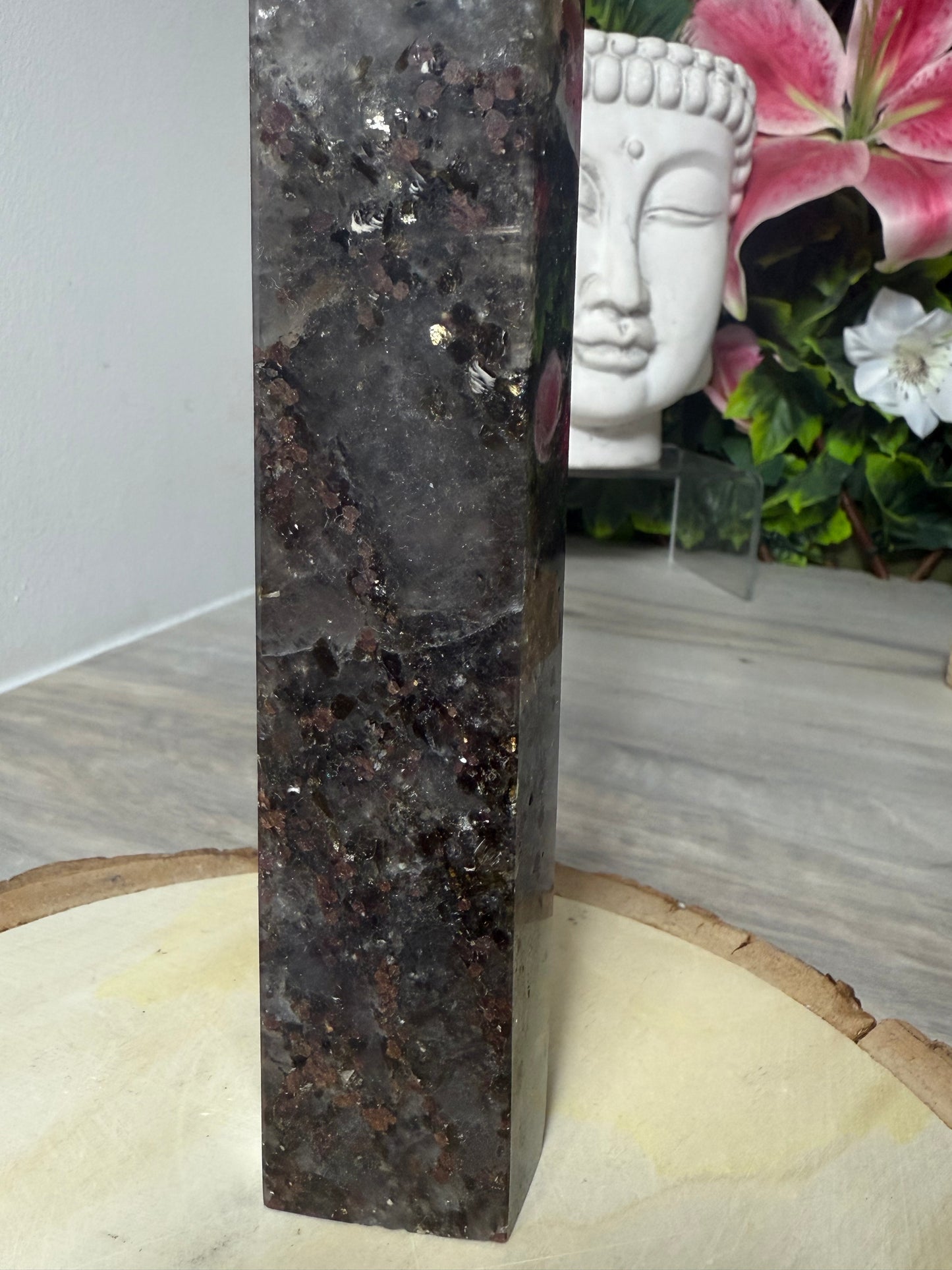 RARE Smokey with garnet & mica Tower Point