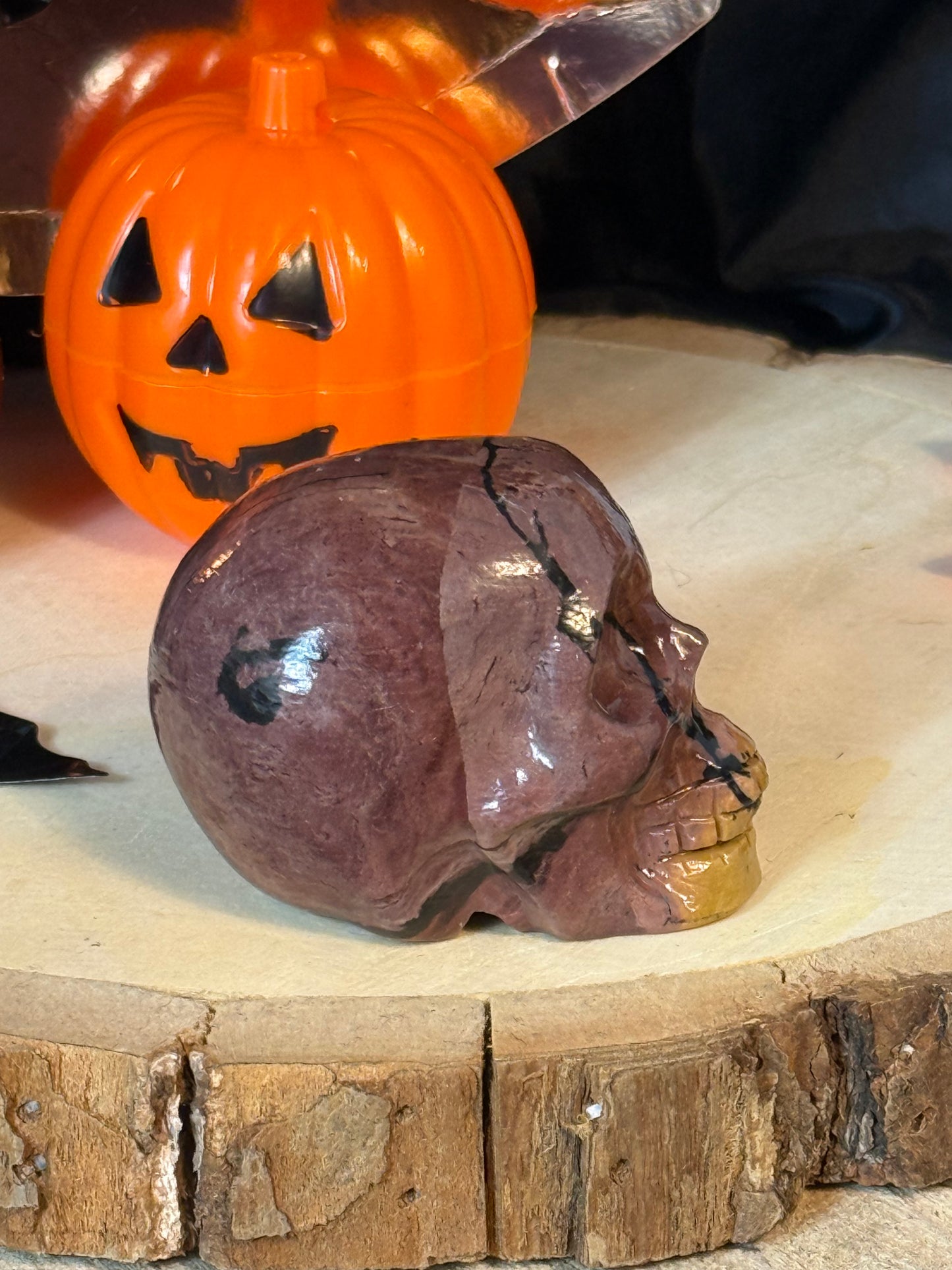 Picture Jasper Skull (mookaite)