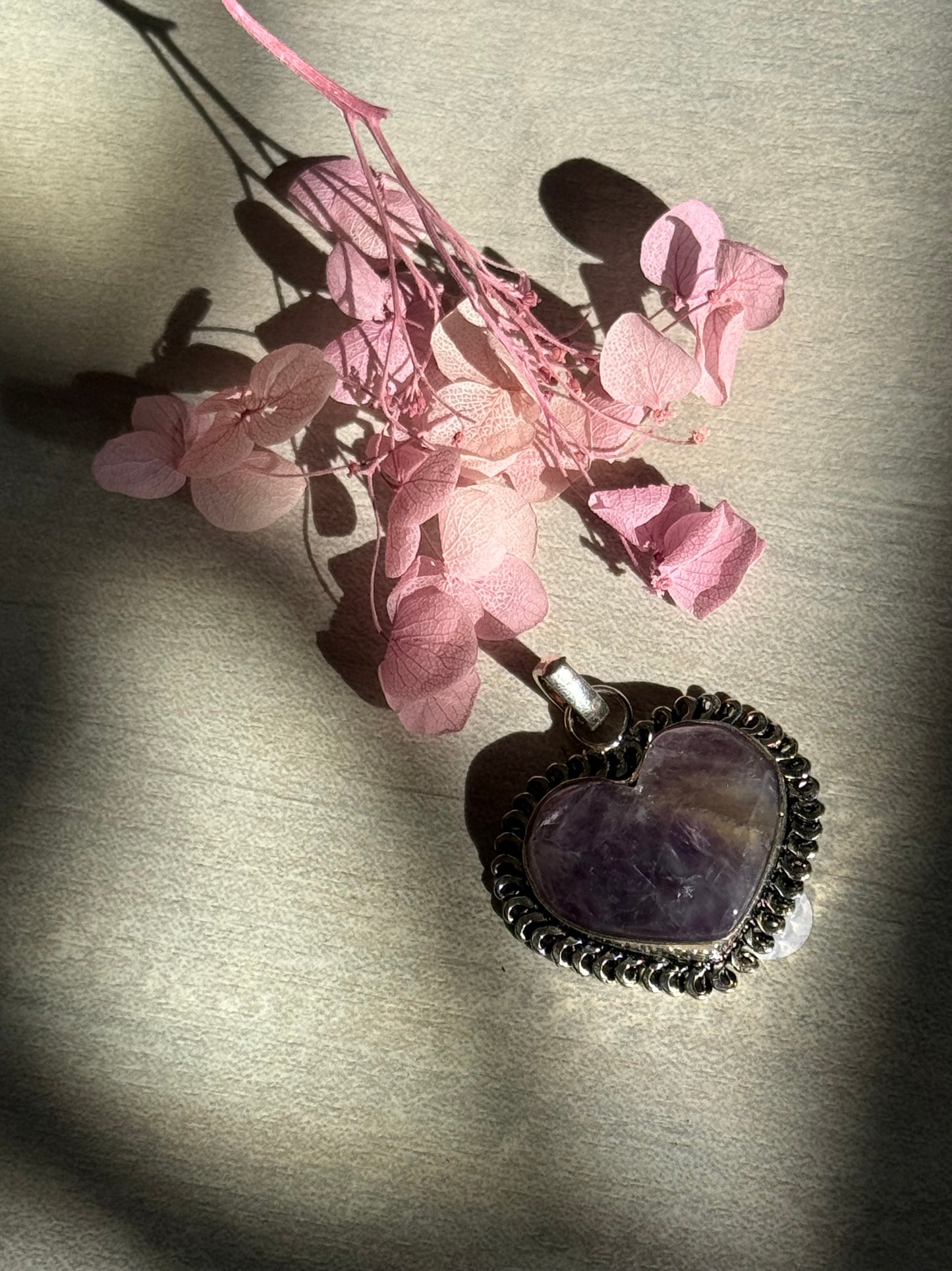 Amethyst Heart Pendant - Silver plated