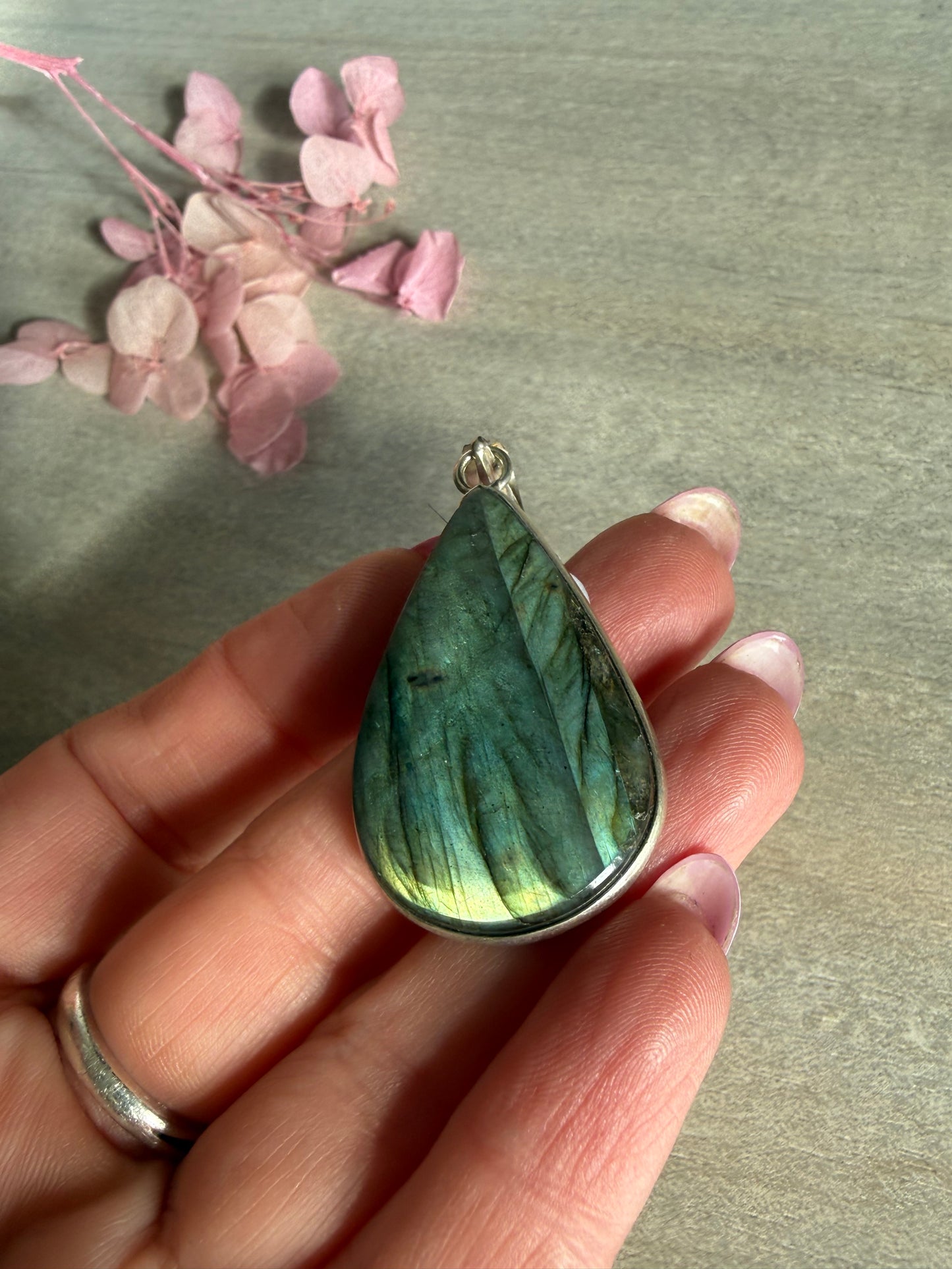 Labradorite Teardrop Pendant - Silver plated