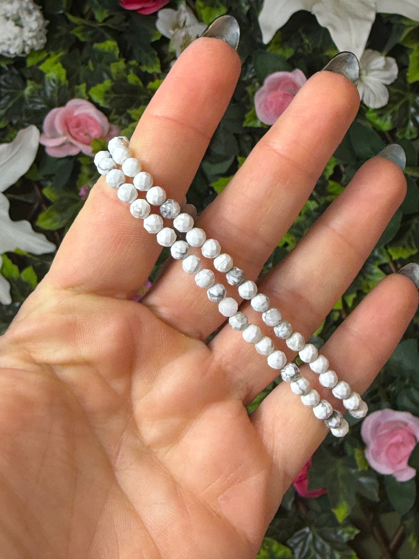 Facet Howlite Bracelet