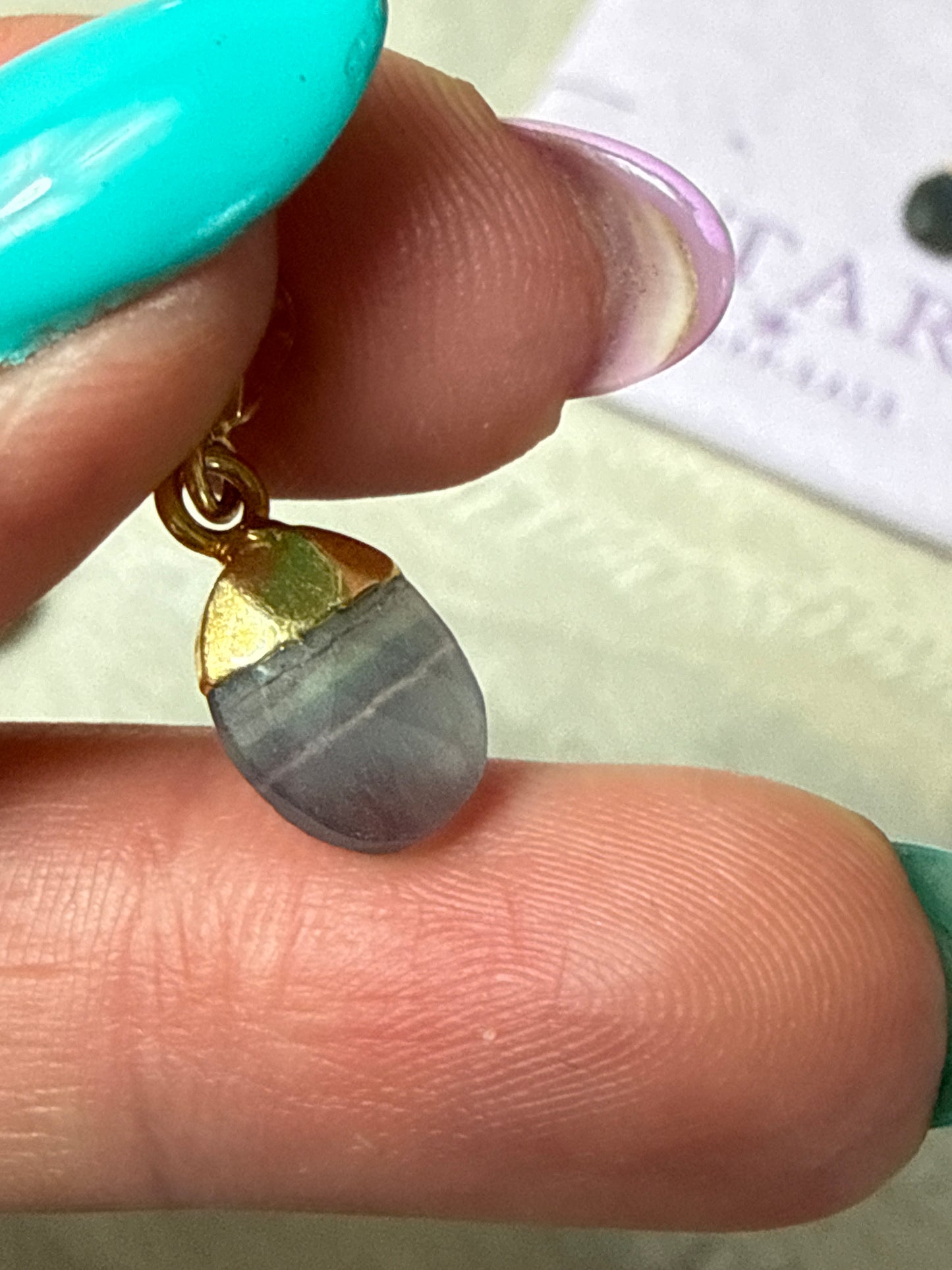 Facet Oval droplet 18K Gold Handmade Pendant