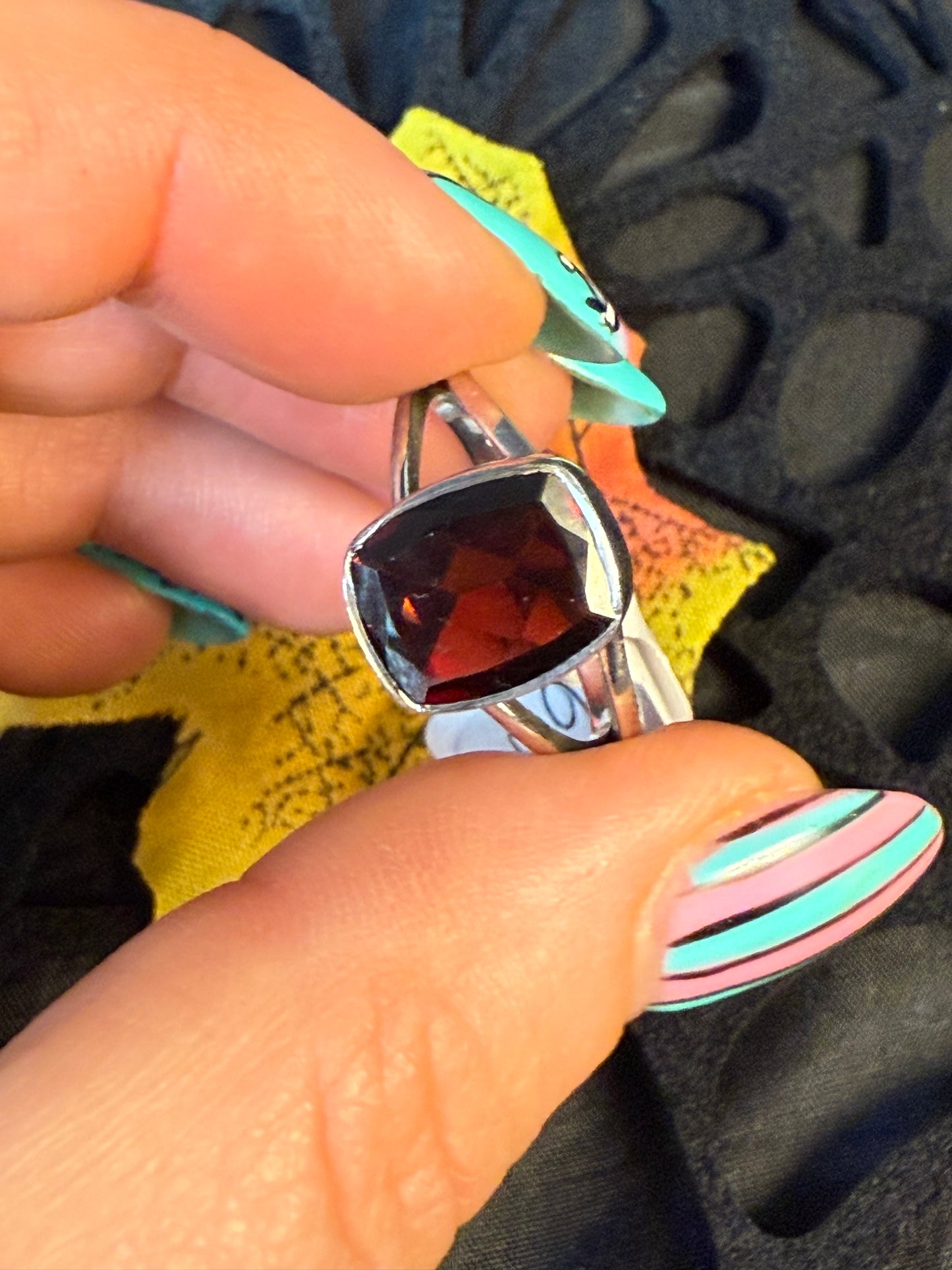 Garnet statement Facet 925 Silver Ring - Size R 1/2 - S