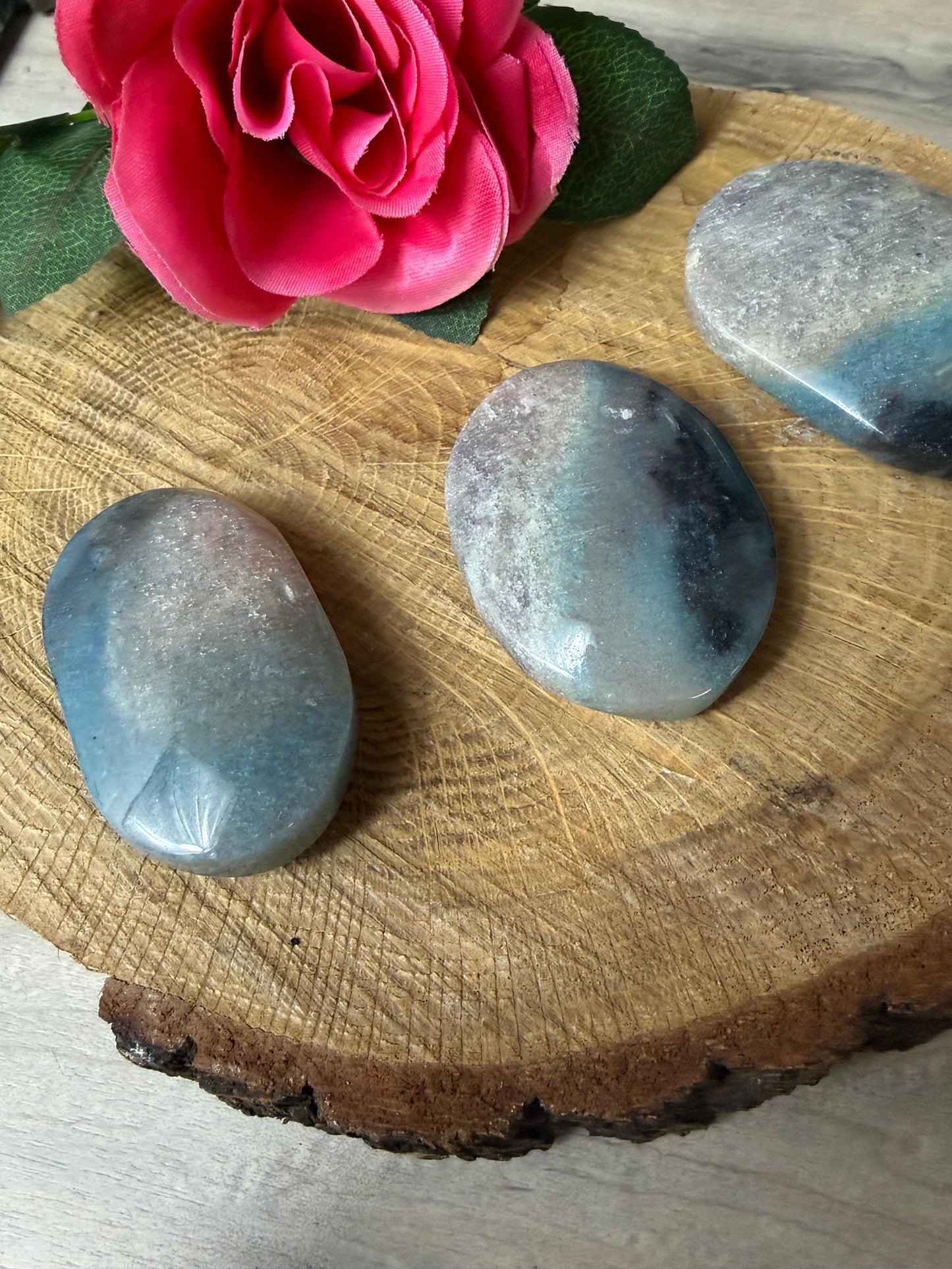 Trolleite Palm Stone