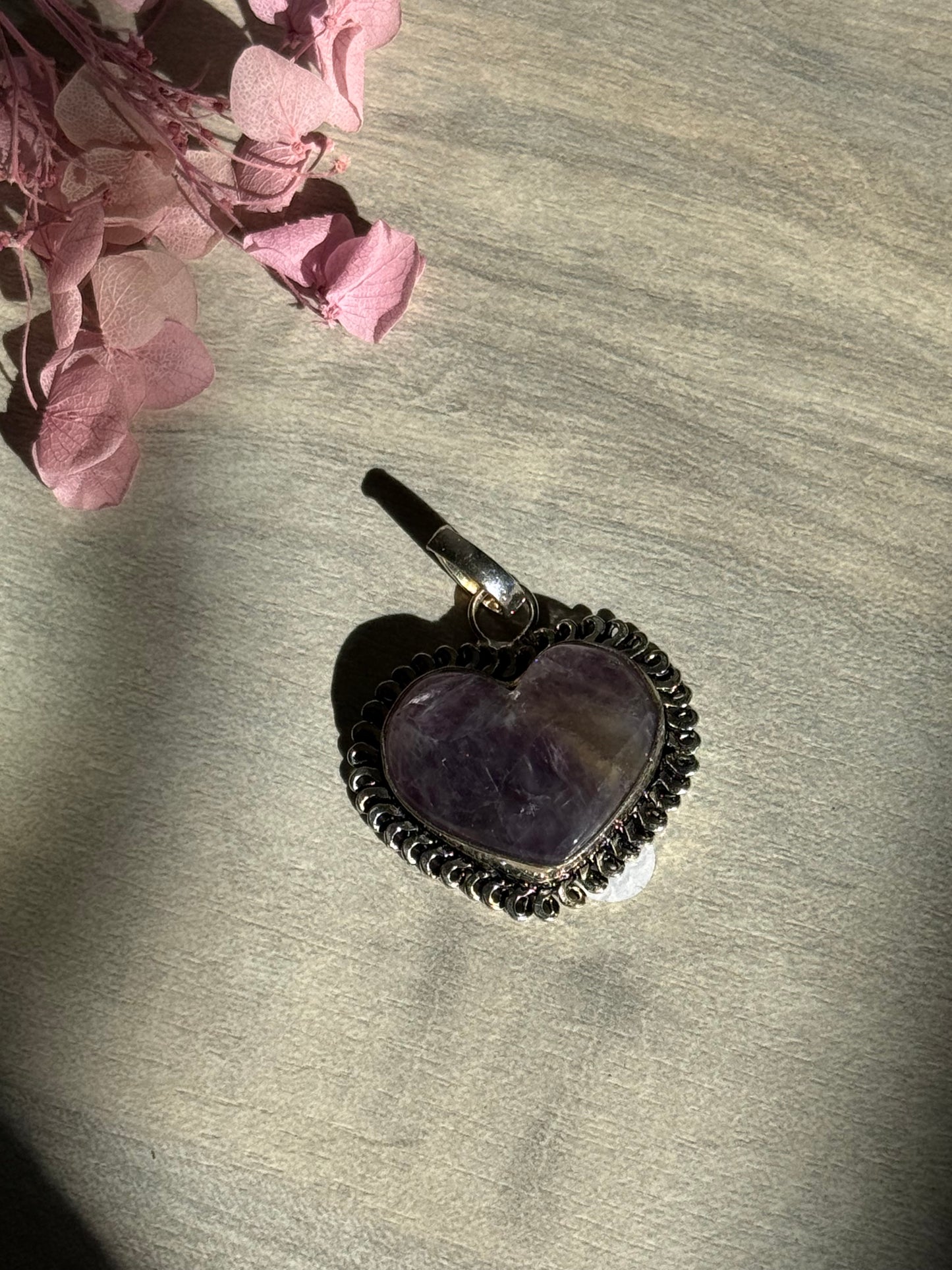Amethyst Heart Pendant - Silver plated