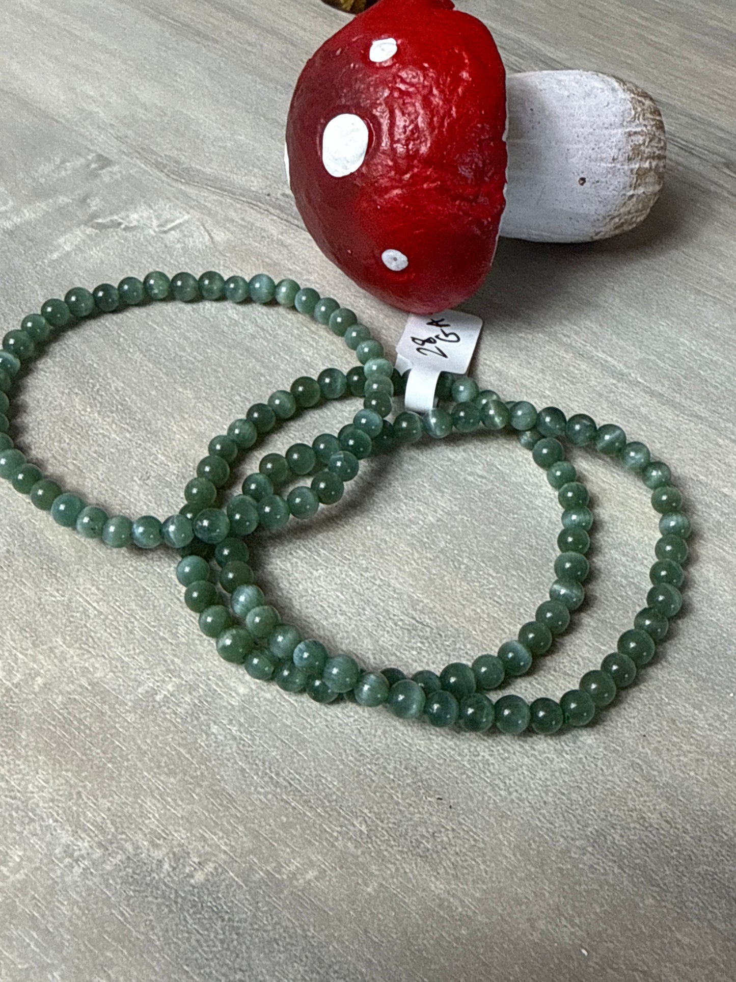 Green Apatite A grade - 4mm