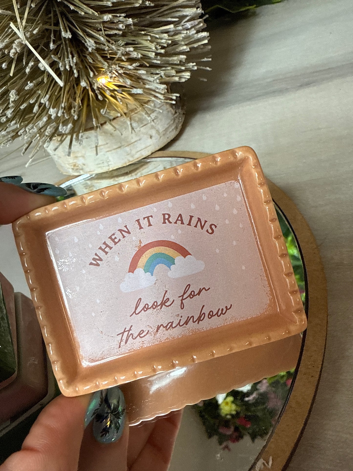 Scallop Vintage Look Trinket Dish