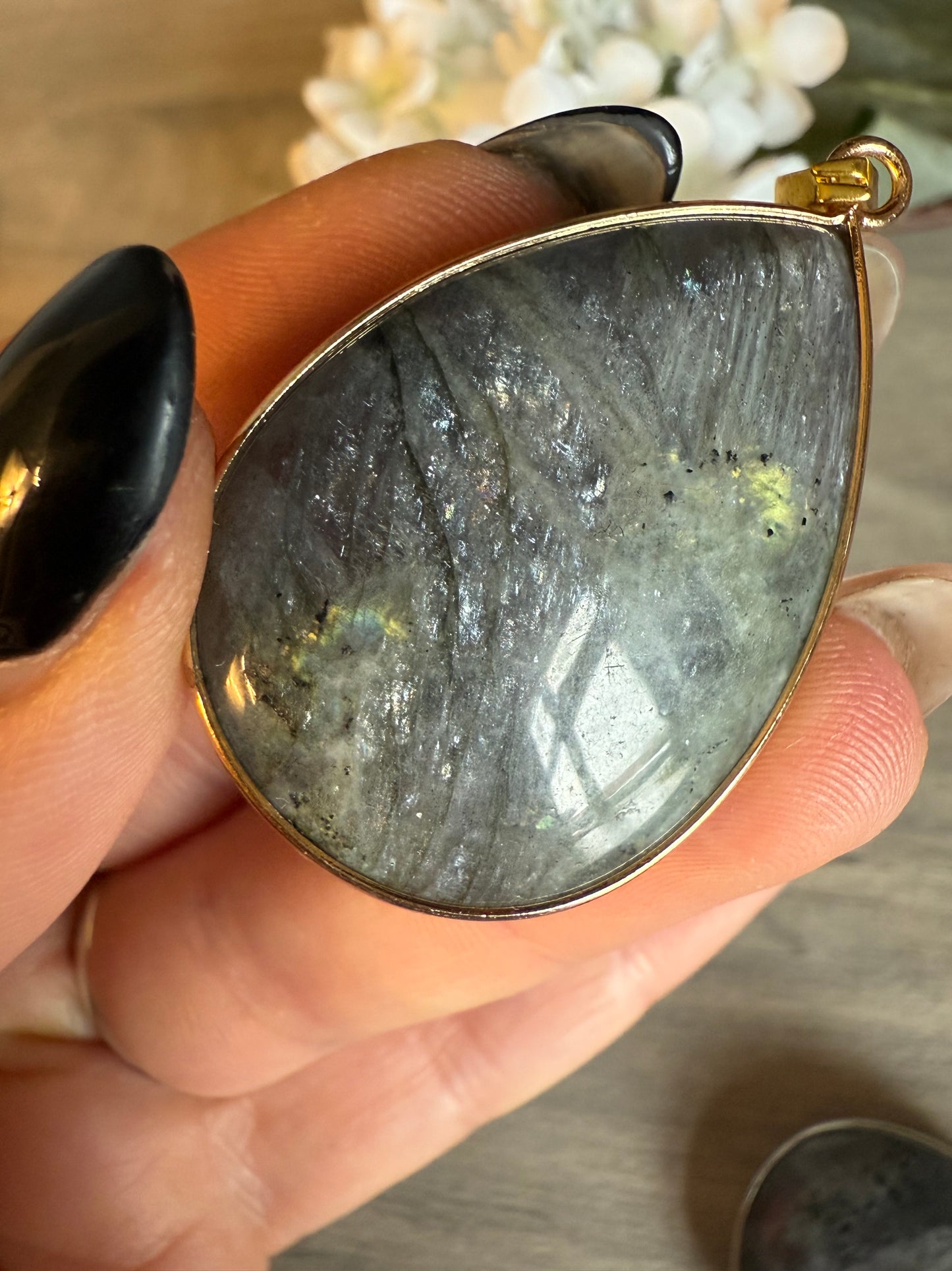 Lab Labradorite Pendant / keying