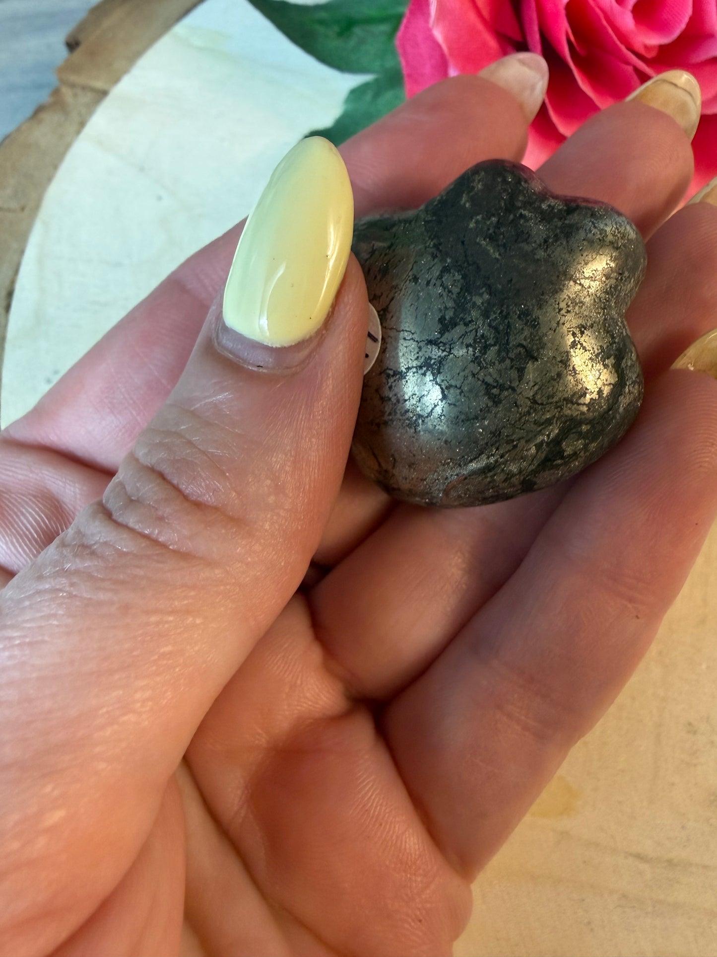 Pyrite paw
