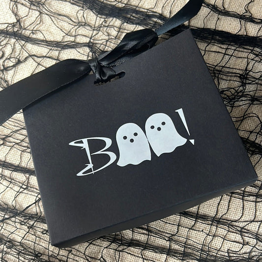Trick or Treat Mysteries ! Mystery Box