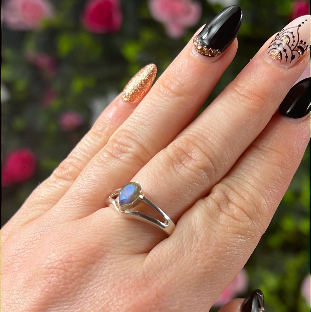 Labradorite Facet 925 Sterling Silver Ring -  Size Q