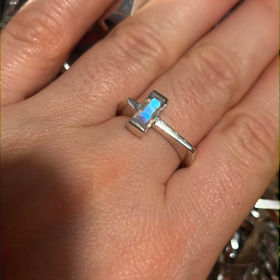 Moonstone 925 Silver Ring -  Size N
