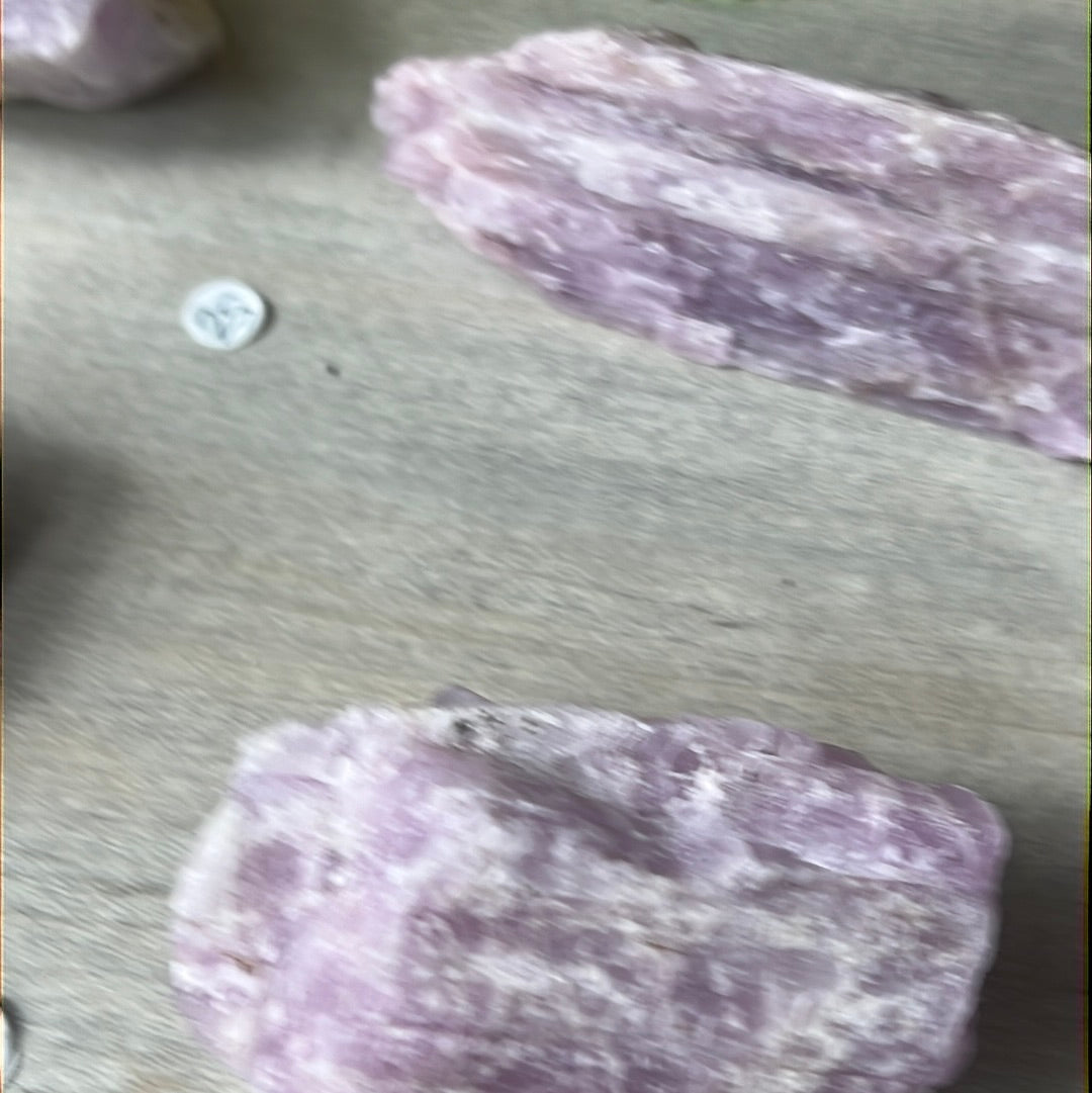 Raw AA Kunzite