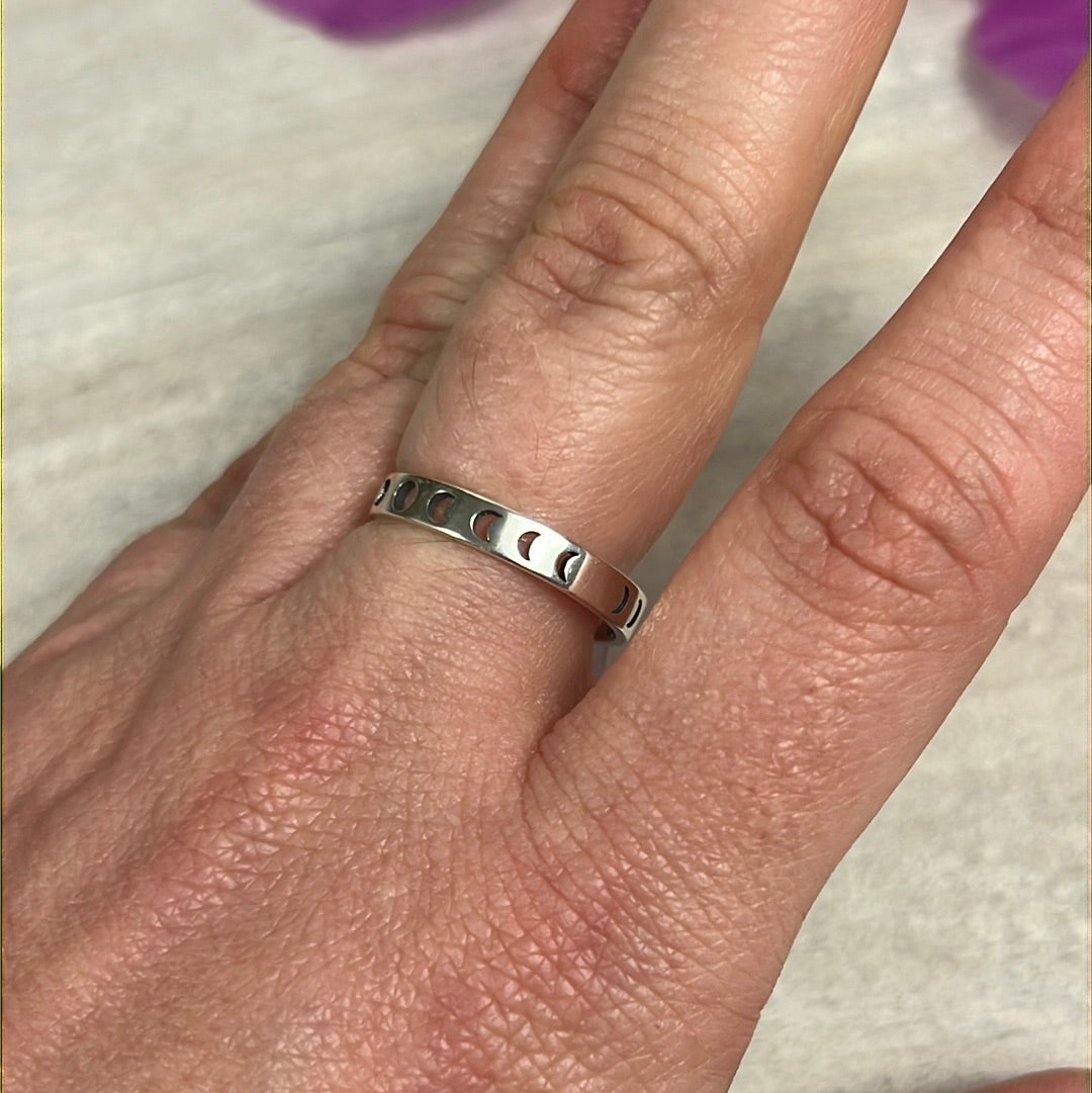 Lunar Moon Phase - Cutout 925 Sterling Silver Ring