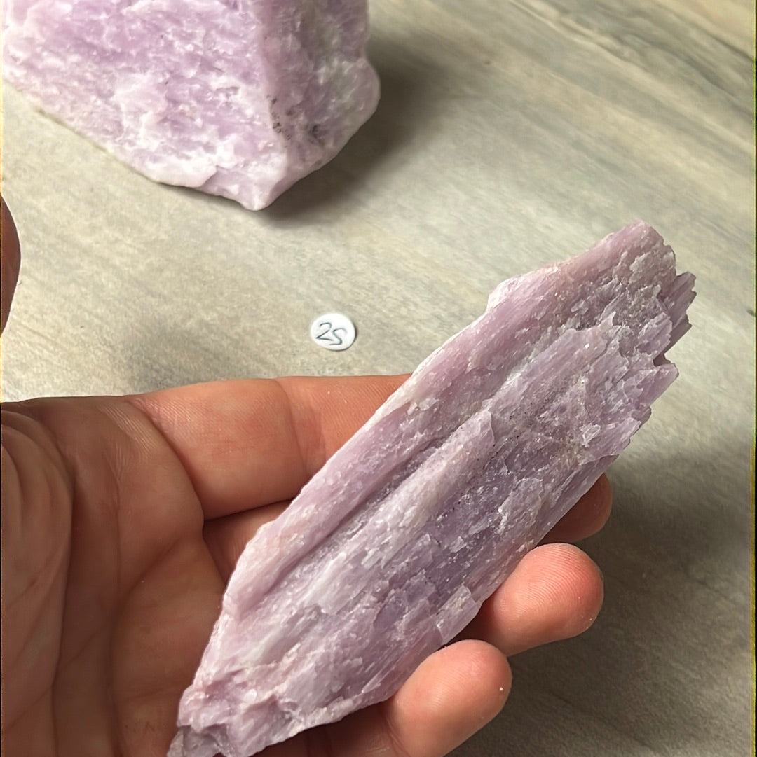 Raw AA Kunzite