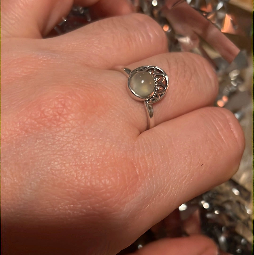 Prehnite Crown 925 Silver Ring -  Size P 1/2 - Q
