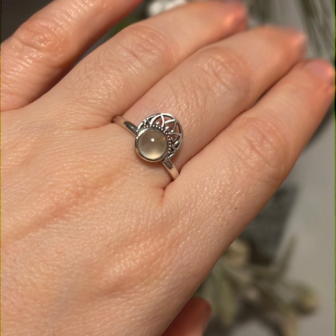 Prehnite Crown 925 Silver Ring -  Size P 1/2 - Q