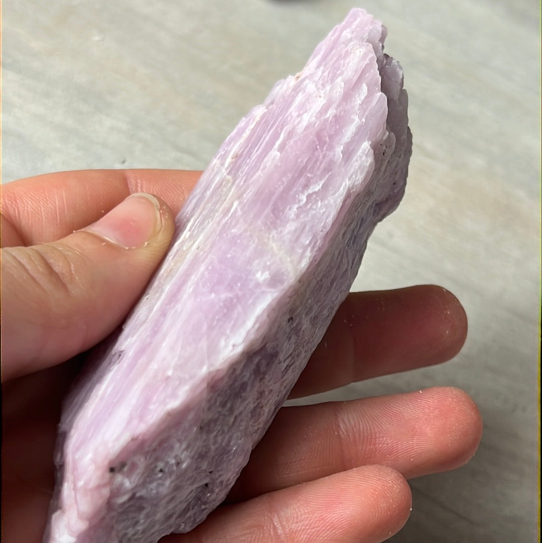 Raw AA Kunzite